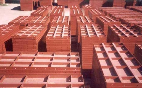 组合钢模板在现代施工中的应用优势与租赁模式解析